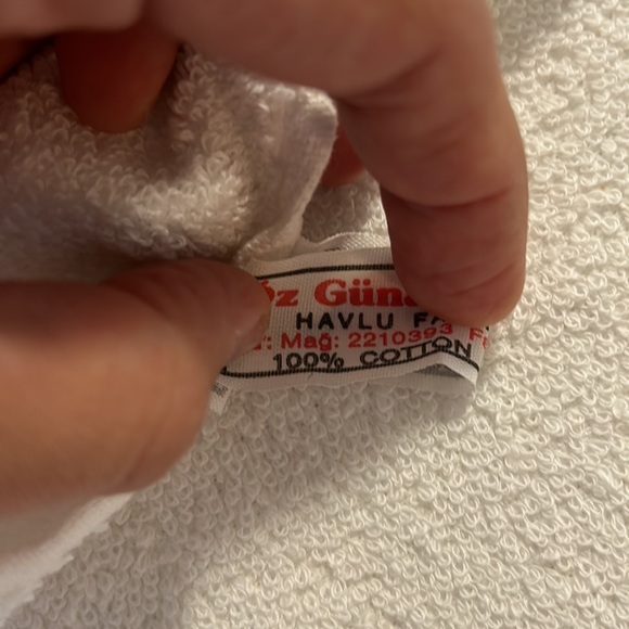 Embroidered Cotton Hand Towel - Picture 9 of 9